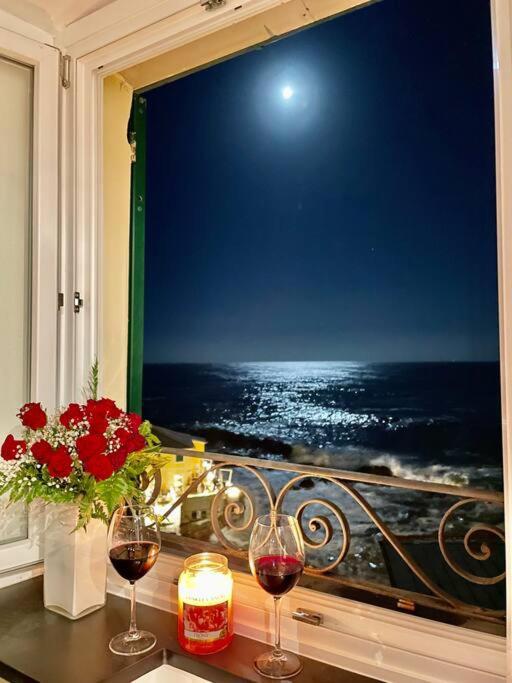 Moonlight In Boccadasse Apartment Генуа Екстериор снимка